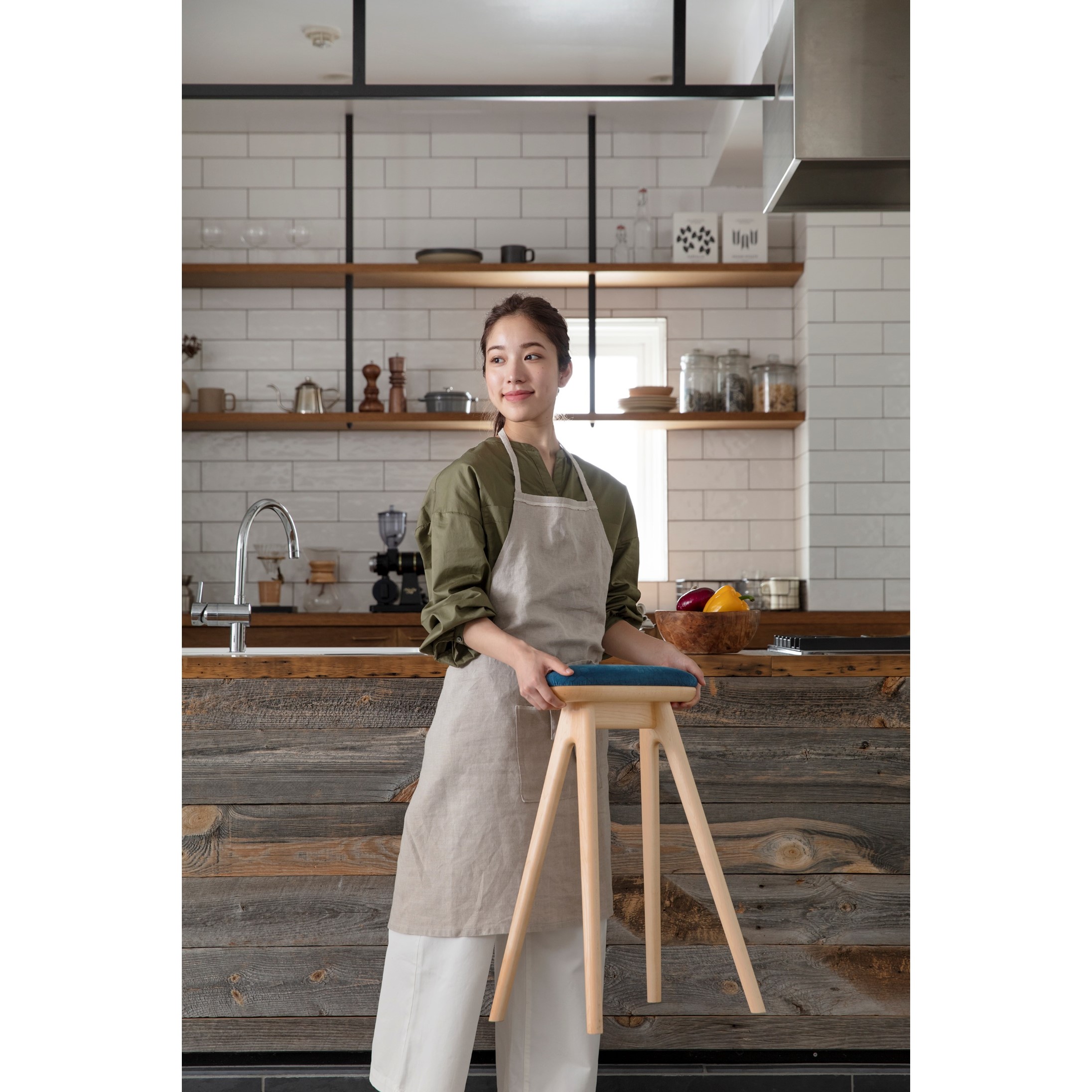 friendly!! coupé kitchen stool フレンドリー クーペ キッチン