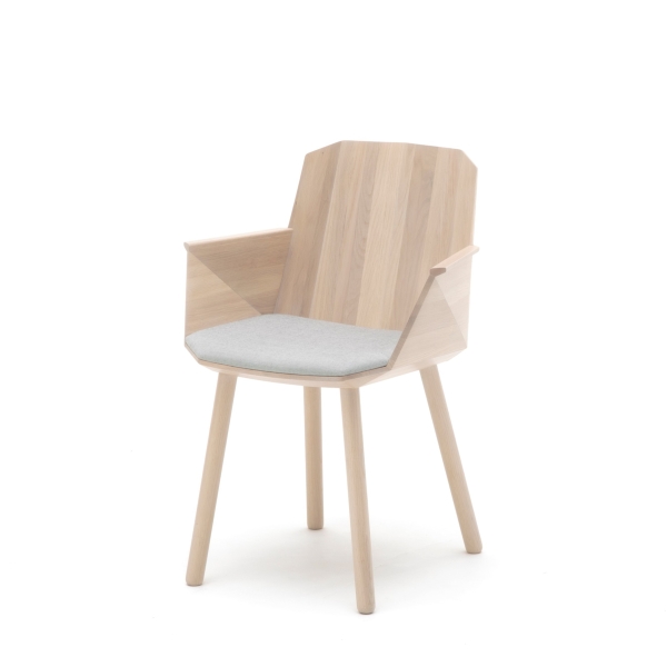 COLOUR WOOD ARMCHAIR　カラーウッドアームチェア